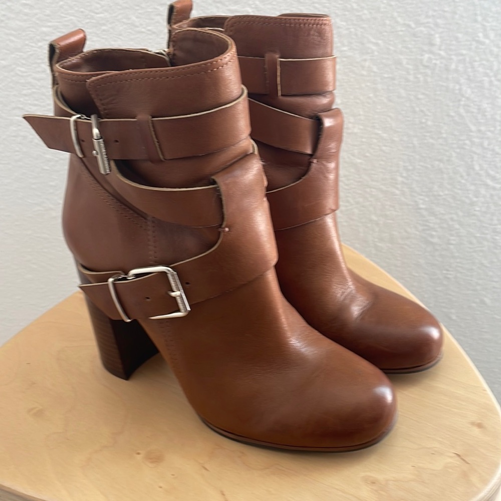 Vince Camuto Booties size 7